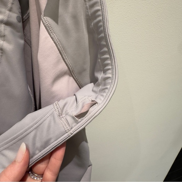 Athleta Gray light faded bottom Leggings with Elastic Waistband Faded - Picture 8 of 11